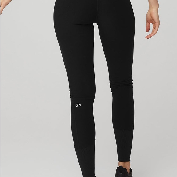 High-Waist Alosoft Lounge Legging Size L 12-14 - Picture 3 of 7